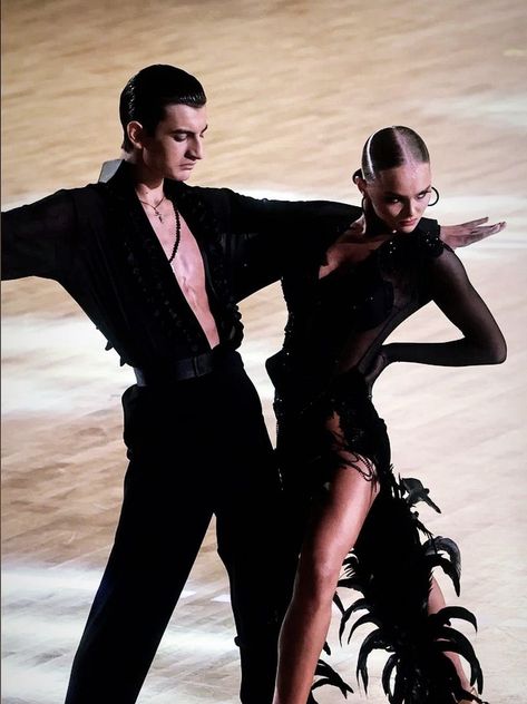 Polina Dubeyko and Ruslan Adaev Ballroom Dance Aesthetic, Ballroom Aesthetic, Ballroom Dance Outfits, Dancesport Dresses, Dancer Lifestyle, Ballroom Dancer, Ballroom Dance Latin, Song Dance, Dancing Aesthetic