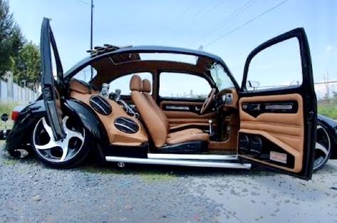 Vw Bug Interior, Custom Vw Bug, Vw T3 Doka, Modded Cars, Vw R32, Cars Black, Vw Beetle Convertible, Vw Super Beetle, Vw Sedan