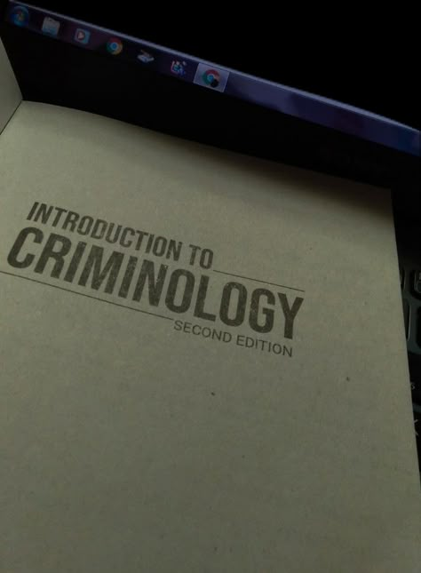 Criminology Aesthetic Criminology Aesthetic, Criminology Student, Agent Aesthetic, Job Aesthetic, Law School Inspiration, Detective Aesthetic, College Vision Board, Forensic Psychology, My Future Job