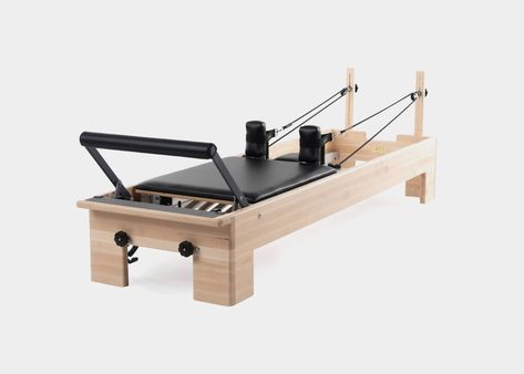 High End Gym, Pilates Space, Home Pilates Studio, Yoga Meditation Space, Gym Items, At Home Pilates, Pilates Machines, Pilates Machine, Pilates Chair