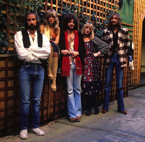 John Mcvie, Mick Fleetwood, Christine Mcvie, Buckingham Nicks, Lindsey Buckingham, Moda Hippie, Gold Dust Woman, Stevie Nicks Fleetwood Mac, Daisy Jones