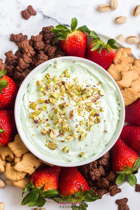 Pistachio Dip Recipe, Pistachio Cheesecake Dip, Tuesday Meals, Pistachio Pudding Dessert, Pistachio Dip, Party Food Favorites, Pistachio Dessert Pudding, Cheesecake Dip Recipe, Desserts Dips