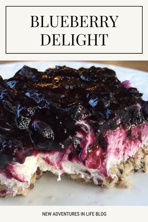 Easy Blueberry Desserts, Blueberry Crunch, Dessert Blueberry, Blueberry Yum Yum, Blueberry Recipe, Delight Dessert, Blueberry Delight, Blueberry Desserts Recipes, Dessert Summer