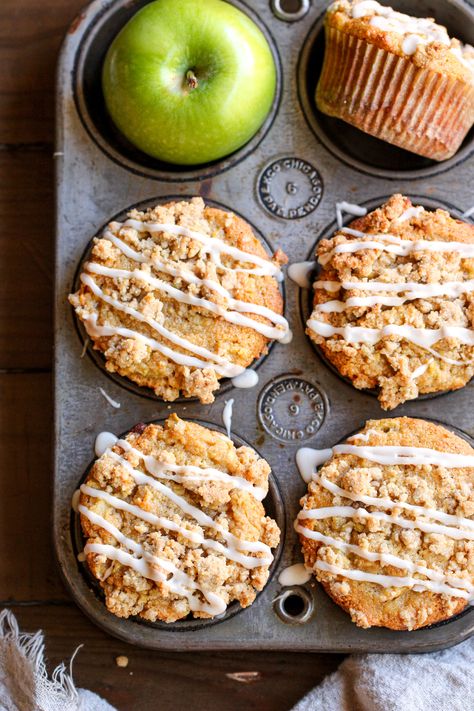 Paleo Apple Crumb Protein Muffins - WholeFoodFor7 Whole30 Breakfast Muffins, High Protein Apple Breakfast, Apple Protein Breakfast, Apple Paleo Recipes, Apple Cinnamon Protein Muffins, Gf Protein Muffins, Paleo Protein Muffins, Protein Apple Crumble, High Protein Paleo Meals