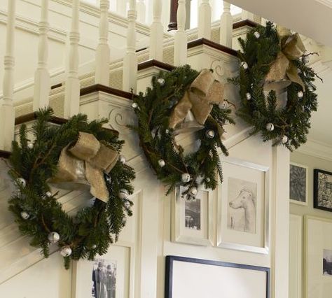 I love these wreaths hanging on the stair tread wall! I might be able to pull this off if I only put 2 or 3 and then a few more on the landing rail! Oh ya! Christmas Stairs, Christmas Staircase, Holiday Day, Have Inspiration, Christmas Time Is Here, Primitive Christmas, Noel Christmas, Merry Little Christmas, Holiday Inspiration