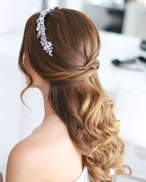 Bridal hair side swept