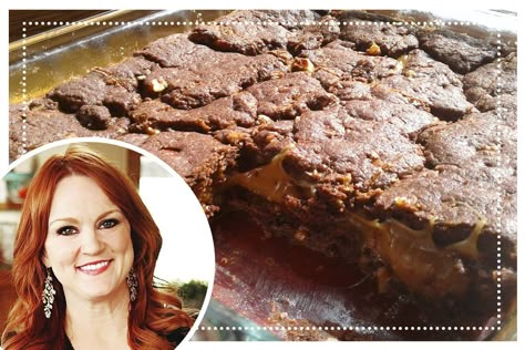 Brownies Pioneer Woman, Pioneer Woman Pecan Pie, Star Desserts, Pioneer Woman Desserts, The Pioneer Woman Recipes, Cookie Dough Filling, Dreamy Desserts, German Chocolate Cake Mix, Charming Personality