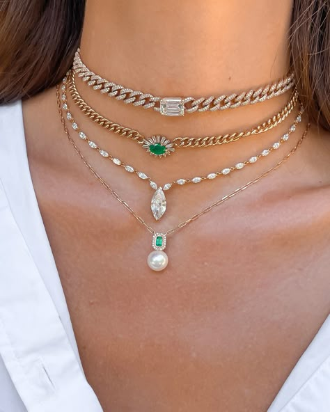 Luxury Emerald Necklace, Luxury Emerald Stone Necklaces, Luxury Classic Emerald Necklace, Luxury Gold-plated Emerald Necklace, Luxury Fine Jewelry: Polished Emerald Necklace, Diamond Necklace Designs, Indian Jewellery Design Earrings, Gold Rings Fashion, Jewelry Design Earrings