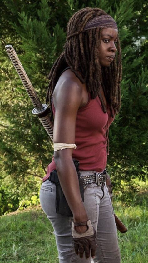 Michonne Hawthorne, Michonne Twd, Michonne Grimes, The Walking Dead Rick, Rick And Michonne, Danai Gurira, Best Tv Series Ever, Twd Cast, Zombie Girl