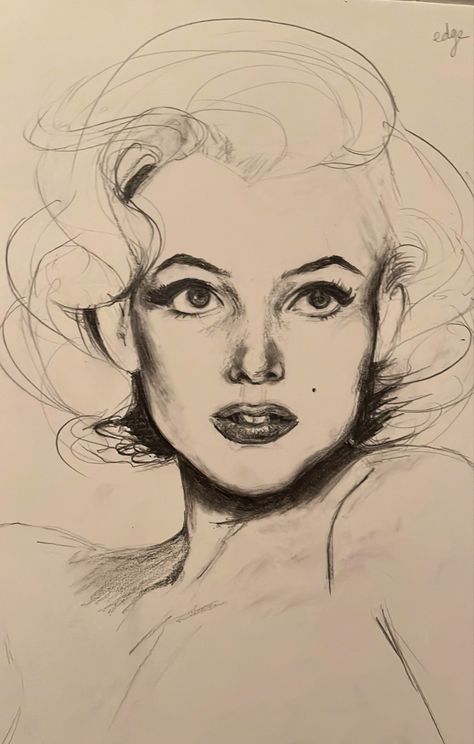 Celebrity Portraits Sketch, Marilyn Monroe Reference, Marlyne Monro Sketches, Marilyn Monroe Portrait Drawing, Drawing Of Marilyn Monroe, Marylin Monroe Drawings, Marilyn Monroe Hair Drawing, Marlyn Monro Drawings, Graphite Pencil Portraits