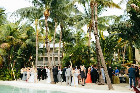 Cheeca Lodge Wedding, Miami Wedding Ideas, Key West Wedding Ideas, Beach Front Wedding, Blue Hydrangea Bouquet, Wedding Venues Florida, Islamorada Wedding, Fort Lauderdale Wedding, Miami Beach Wedding