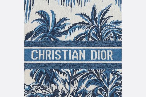 Christian Dior 2021 SS Sweater (124S55AM128_X0872) by FIG_BM_KFM- BUYMA Christian Dior Wallpaper, Dior Wallpaper, Blue And White Sweater, Dior 2021, Sweater Navy Blue, Christian Dior Fashion, Dior Fashion, Total Look, White Sweater