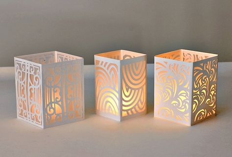 Tea light lanterns made with Cricut Explore, by Gaila's Paper Crafts.  #cricutmade Paper Night Light, Paper Lanterns Cricut, Tea Light Lanterns Diy, Cricut Paper Lantern, Cricut Lamp, Paper Lantern Pattern, Cricut Lantern, Tea Light Crafts, Lantern Pattern