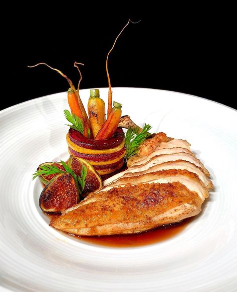 Rich Knott on Instagram: “Baked Airline Chicken Breast, Brown Butter Roasted Butternut Squash/Beet/Baby Carrots, Fig Brûlée with Fig Reduction Sauce 🤤👍🏻” Airline Chicken, Airline Chicken Breast, Reduction Sauce, Food Presentation Plates, Gourmet Chicken, Food Plating Techniques, Gourmet Food Plating, Plating Food, Culinary Cooking