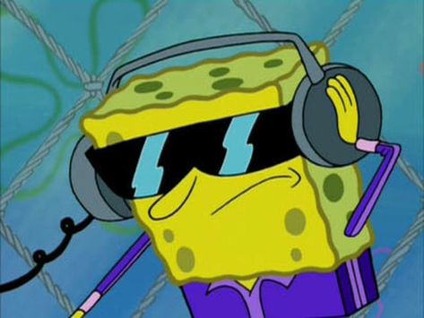 DJ Spongebob Dj Meme, Spongebob Funny Pictures, Spongebob Faces, Spongebob Pics, Music Cover Photos, Playlist Covers Photos, Spongebob Wallpaper, Spongebob Funny, Spotify Playlist Covers