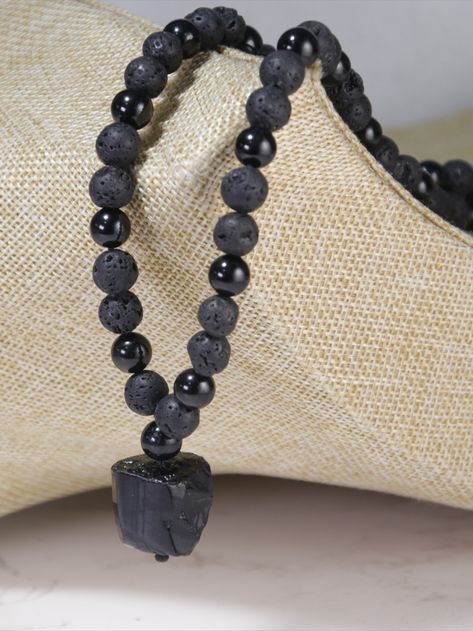 Jewelry Witchcraft, Stone Diffuser, Black Tourmaline Necklace, Crystal Beaded Necklace, Raw Black Tourmaline, Energy Balancing, Essential Oils Diffuser, Essential Oil Necklace Diffuser, Crystal Bead Necklace