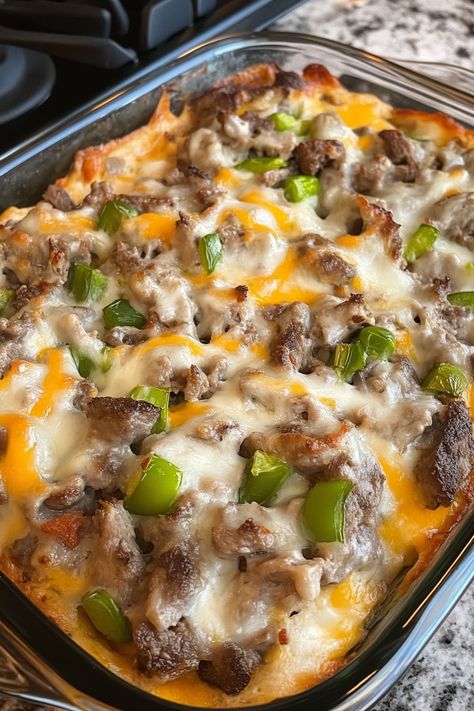 Ground Meat Philly Cheese Steak, Ground Meat Ideas For Dinner, Delicious Family Dinner Recipes, Oven Baked Philly Cheese Steak, Philly Cheese Steak Casserole Low Carb, Philly Cheese Steak Grilled Cheese, Keto Cheesesteak Casserole, Creamed Beef On Toast Recipes, Clean Eating Meat Recipes