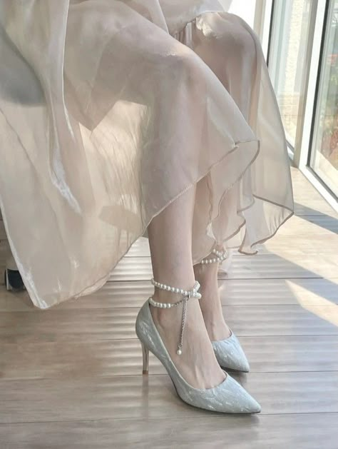 Korean Heels, Hak Tinggi, Pretty Heels, Fairy Shoes, Silver High Heels, Shoes Heels Classy, Cute Shoes Heels, Bridal Wedding Shoes, Fashion Shoes Heels