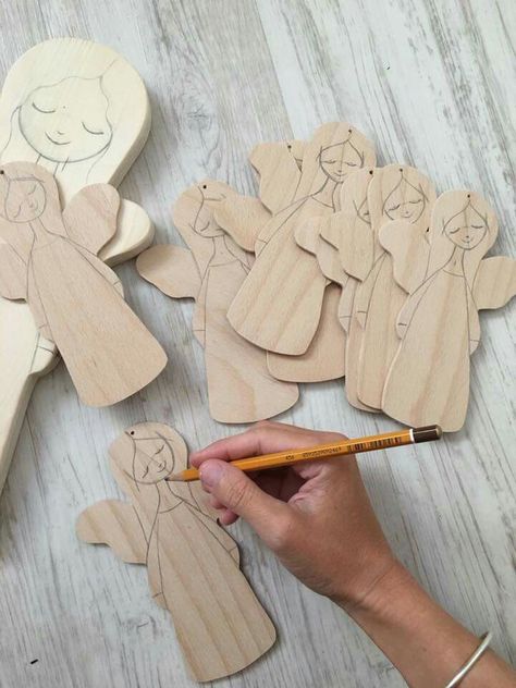 Wood Angels Diy, Wooden Angels, Wooden Angel, Handmade Angels, Angel Crafts, Clay Ornaments, Christmas Makes, Art Drawings For Kids, New Crafts