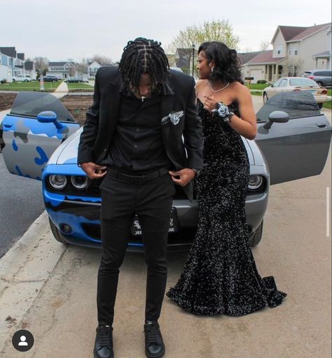 Prom 2k22 Black Couple, Black Prom Looks Couples, Prom Looks 2023 Black, Black Prom 2023, Prom Guys Outfits Black, Prom Color Ideas For Couples Black, Black Prom Ideas Men, Prom Proposal Black Couples, Black Prom Fits Couples