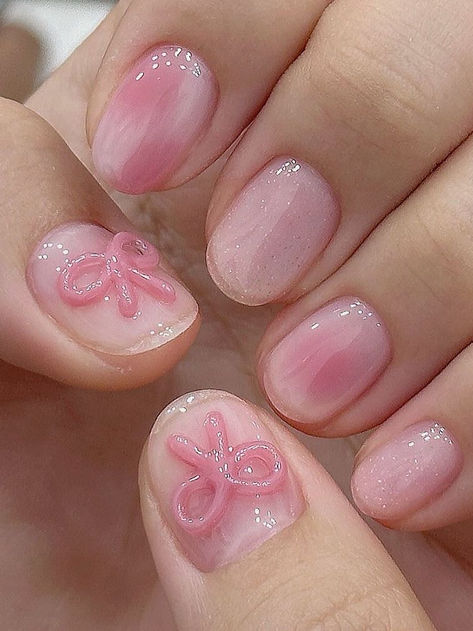 short pink nails: soft blush nails with 3d ribbon embellishments Nail Design Gold, Short Pink Nails, Cute Pink Nails, Hello Nails, Simple Gel Nails, Purple Nail, Blush Nails, Pretty Gel Nails, Really Cute Nails