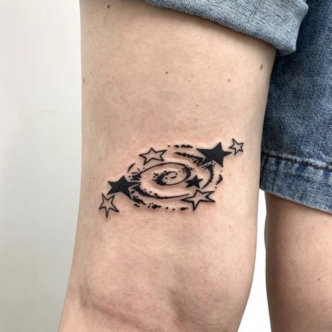 Star Tattoo On Shoulder, Best Star Tattoos, Stars And Galaxy, Funky Tattoos, Galaxy Tattoo, More Tattoo, Cute Little Tattoos, Astral Projection, Dope Tattoos