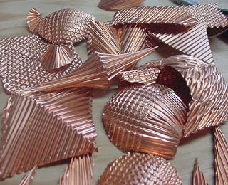 Fold Forming, Copper Work, Metal Shaping, Copper Crafts, Metal Embossing, Metal Forming, Etched Copper, Copper Diy, Metalsmithing Jewelry