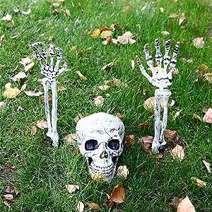 Halloween Skeleton Stakes Decorations, Garden Graveyard Yard Lawn Stakes Ground Breaker Skeleton, Scary Ground Breaker Skeleton Outdoor Garden Yard Lawn Halloween Decor (Gray) Skeleton Arm, Haunted House Halloween Party, Creative Halloween Decorations, Halloween Lawn, Halloween House Party, Autumn And Halloween, Halloween Garden, Skull Hand, Halloween Haunted Houses