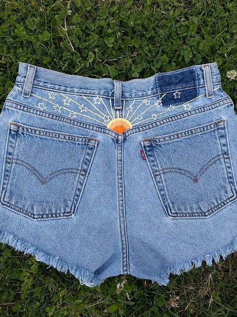 Embroidery Magic, Custom Jeans Diy, Embroidery Jeans Diy, Orange Sunrise, Jeans Embroidery, Clothing Embroidery, Aesthetic Business, Clothes Embroidery Diy, Denim Embroidery