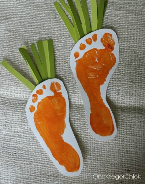 easter handprint ideas | Turn a child’s footprints into carrots! This is a fun craft to do ... Diy – Velikonoce, Hand Print Art, Easter Things, Easter Crafts For Toddlers, Easter Preschool, Easy Easter Crafts, Footprint Art, Crafts For Toddlers, Daycare Crafts