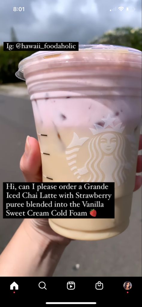 Chai Starbucks, Starbies Drinks, Starbucks Drink Menu, Starbucks Drink Ideas, Starbucks Secret Menu Recipes, Cold Starbucks Drinks, Starbucks Strawberry, Starbucks Drinks To Try, Secret Starbucks Recipes