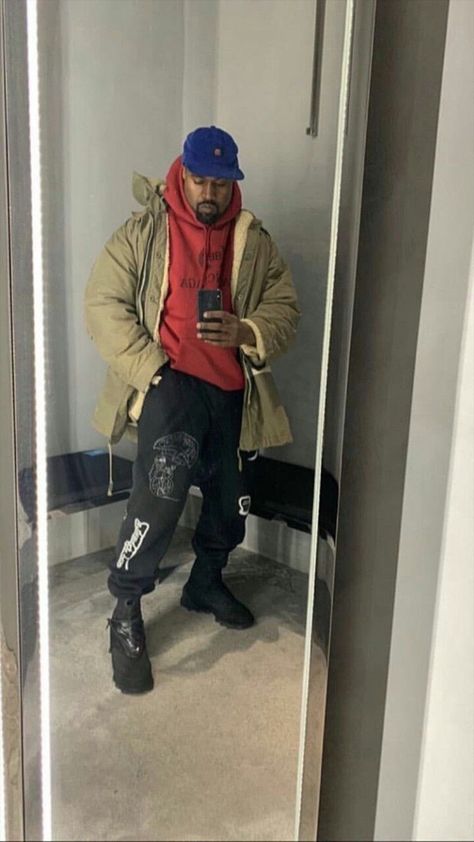 Kanye West Twitter, Kanye West Adidas Yeezy, Turkey Spaghetti, Kanye Fashion, Kanye West Outfits, Kanye West Style, Yeezy Outfit, Yeezy Boots, Celebrity Style Icons