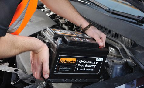 Alternator Repair, Battery Hacks, Recondition Batteries, Car Batteries, Deep Cycle Battery, Battery Bank, Free Cars, Lead Acid Battery, Laptop Battery