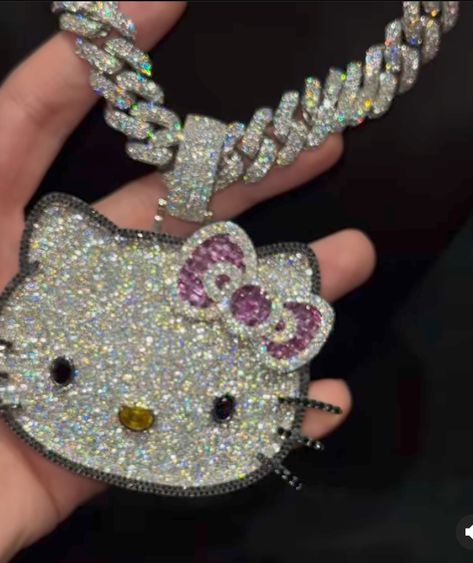 Hello Kitty Chain, Icy Chain, Jóias Body Chains, Hello Kitty Necklace, Images Hello Kitty, Kitty Necklace, Dope Jewelry Accessories, Hello Kitty Jewelry, Hello Kitty Themes