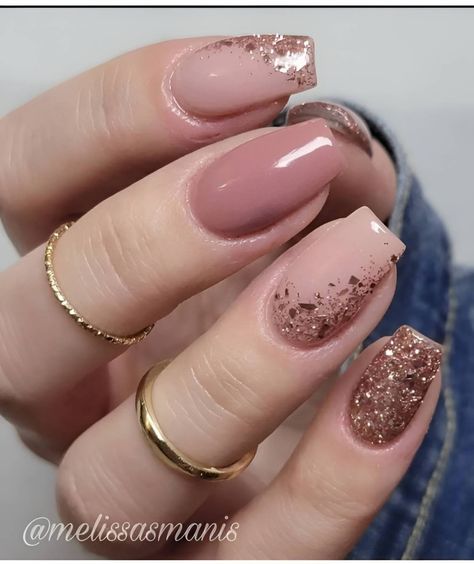 25 Simple Glitter Nail Ideas To Glam You Up In The Blink Of An Eye - 190 Fur Nails, Nail Sunny, Elegant Touch Nails, Bridesmaids Nails, Mauve Nails, Classy Nail Designs, February Nails, Valentine Nails, Nude Nail Designs