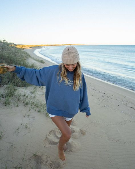 Launching tomorrow 😍 We are so excited to see you all cozy up in our new jumpers! We have 2 new blue designs tomorrow. The perfect oversized design, with nice bell sleeves and French terry lining. Launching 9am ACST ⠀⠀⠀⠀⠀⠀⠀⠀⠀ Alex is wearing a small Surfer Girl Aesthetic Outfit, Surfer Girl Style Outfits, Sacral Authority, Kiara Outfits, Salty Aura, Australia Outfit, Surfer Girl Aesthetic, Surfer Chic, Florida Trips