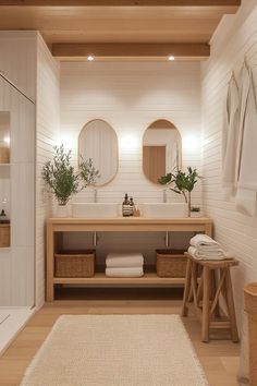 Ensuite Small Bathroom Ideas, Small Scandinavian House Interiors, Bert And May Bathroom, Aesthetic House Interiors Bathroom, Home Design Scandinavian, Home Decor Ideas Scandinavian Style, Minimalist Home Design Ideas, Scandinavian Interior Inspiration, Cute Cozy Bathroom