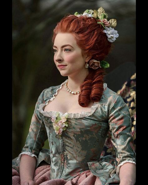 Added by @as.itseams Kelly—As It Seams Instagram post Photographs are much faster than a painting, but sometimes it’s fun to dream about sitting for a proper 18th century portrait! 📸: @rlovelacephotography Jewelry: @dames_a_la_mode Hair Flowers: @timelytresses #societyseams #historicalcostume #historicalcostuming #historicalcostumer #costume #costuming #costumer #quiltedpetticoat #18thcenturyfashion #18thcentury #1780s #1780sfashion #1780sstyle #1780sgown #italiangown #enretroussee #silkbrocade 17th Century Hairstyles, Modest Hairstyle, 18th Century Hairstyles, 1780s Fashion, 18th Century Hair, Historical Hairstyles, 18th Century Portraits, Historical Costuming, 18th Century Dress