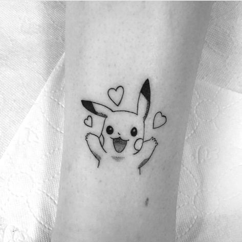 Pikachu Small Tattoo, Pokemon Henna Designs, Simple Pikachu Tattoo, Cute Pokemon Tattoo Design, Pokemon Tattoo Pikachu, Pikachu Tattoo Ideas, Cute Pikachu Tattoo, Tiny Pokemon Tattoo, Matching Pokemon Tattoos