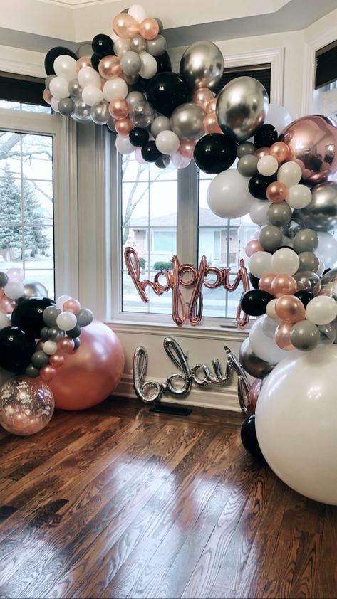 Stuffed Balloons, Black And White Balloons, Balloons Decor, Birthday Party Photography, Beauty Party, Silver Balloon, Pink Chrome, White Balloons, 1st Birthdays