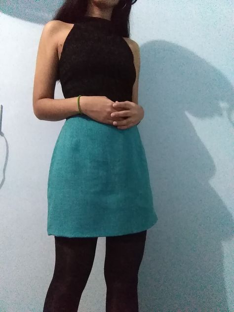 Teal Skirt Outfit, Teal Outfit Ideas, Best Group Costumes, Teal Outfit, Aqua Outfit, Trend Prediction, Teal Outfits, Teal Skirt, Skirt Outfit Summer