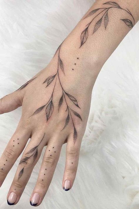 Wrist Hand Tattoo, Finger Tattoo For Women, Hand And Finger Tattoos, Pretty Hand Tattoos, Vine Tattoos, Hand Tattoos For Women, Botanical Tattoo, Hand Tattoo, Design Tattoo