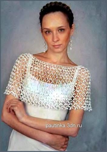 Crochet Capelet, Crochet Cape, Crochet T Shirts, Lace Bolero, Crochet Bolero, Crochet Poncho Patterns, Dress Design Patterns, Crochet Fall, Crochet Fashion Patterns