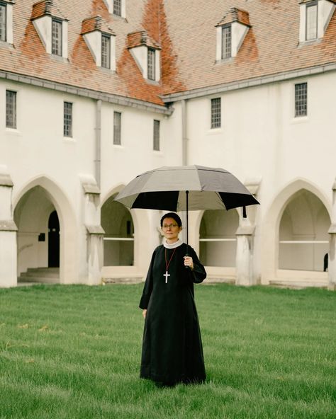 TikTok Nuns Are Posting About Convent Life - The New York Times Convent Life, Medieval Nun, Catholic Iconography, World Creation, Monastic Life, Thy Kingdom Come, Reading The Bible, Post Animal, Black Lives Matter Protest