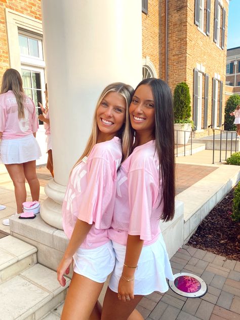 Rush Round 1 Outfit, Rush Philanthropy Day Outfit, Bama Rush Aesthetic, Rush Week Outfits Round 1, Bama Rush Outfits, Philanthropy Round Recruitment, Philanthropy Round Recruitment Outfits, Alabama Rush, Rush Pictures