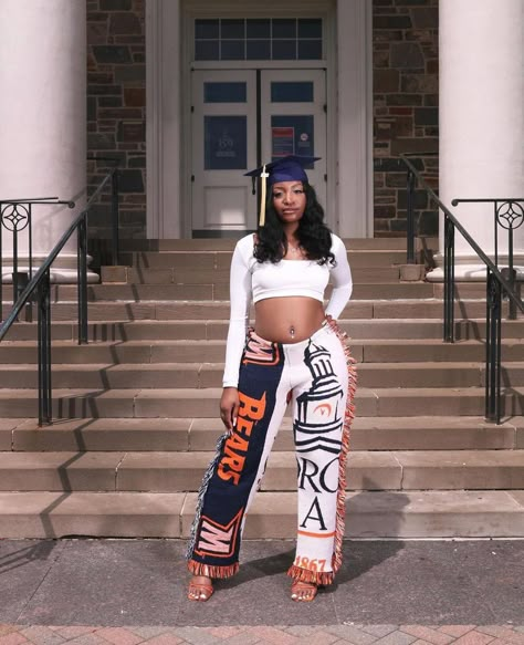 Darty Szn Outfits College, Decision Day Outfit, Darty Szn Outfits, Hbcu Outfits, College Decision Day, Nursing School Graduation Pictures, Hbcu Grad, College Decision, Decision Day