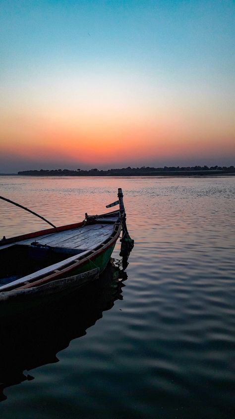 Boat, River and sunset River Sunset, Money Pictures, Indian River, Devi Durga, Floral Border Design, River Boat, Aesthetic Photography Nature, Sunset Pictures, Wedding Video