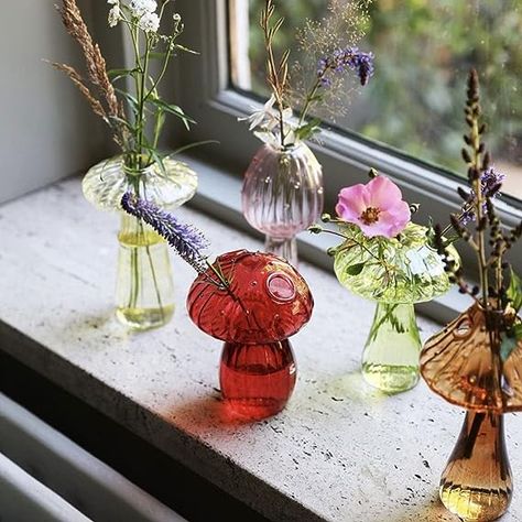 Cool Vases, Mushroom Vase, Mini Forest, Room Decor Unique, Cottagecore Room, Cottagecore Room Decor, Mushroom Garden, Office Decorations, Green Glass Vase