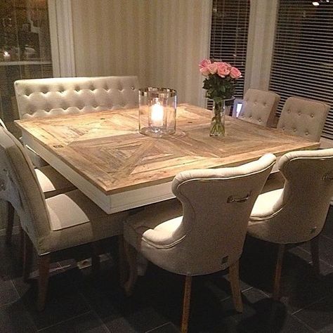 Square Dining Room, Square Dining Room Table, Rustic Dining Room Table, Farmhouse Dining Rooms Decor, Stylish Dining Room, Dining Room Contemporary, Dining Room Table Decor, Square Dining Table, Elegant Dining Room