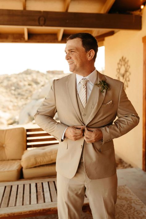 Groom in beige suit with succulent boutonniere before Joshua Tree Wedding. Click to see more of this boho wedding in California. #succulentboutonniere #elopement #bohowedding Beige Mens Suit, Beige Groom Suit, Beige Groom, Mens Suit For Wedding, Beige Suits Wedding, Suit Inspiration, Succulent Boutonniere, Beige Suit, Joshua Tree Elopement